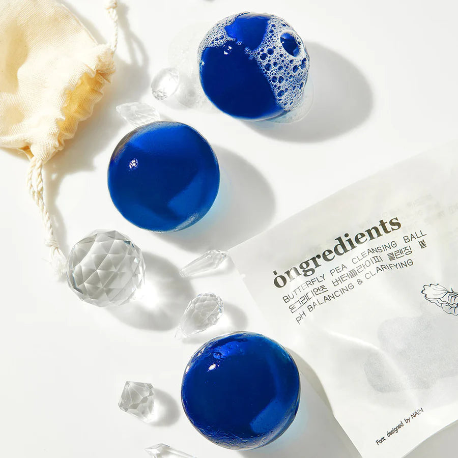 ONGREDIENTS Butterfly Pea Cleansing Ball