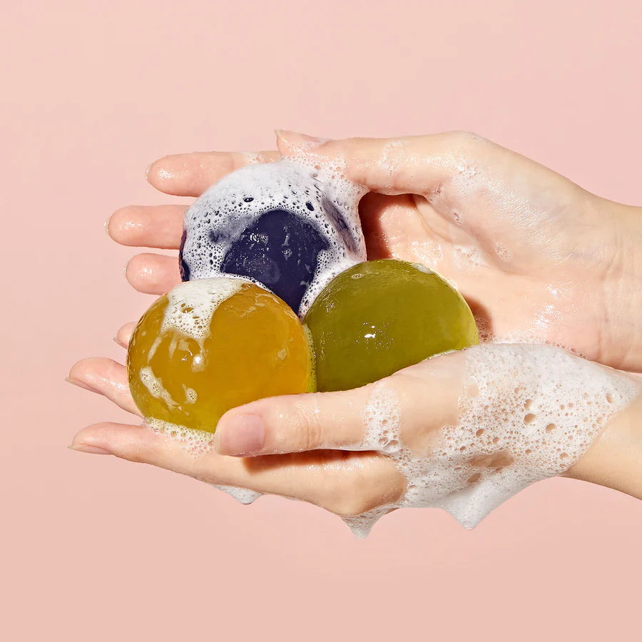 ONGREDIENTS Jeju Cica Cleansing Ball 110g